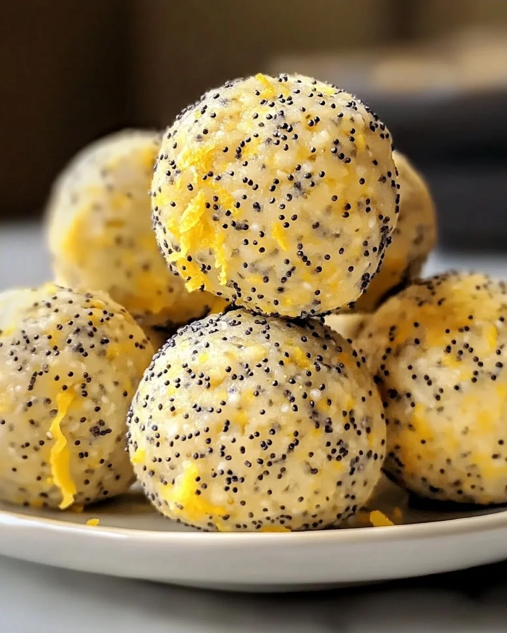 Keine-Backen Zitronen Mohnsamen Proteinbällchen ganz einfach